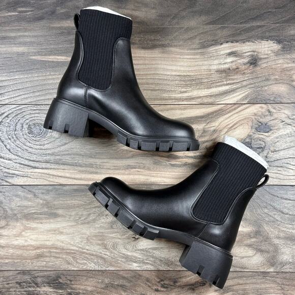 NEW Steve Madden 9.5M Hutch Stretch Lug Sole Chelsea Boots Black Faux Leather - Picture 3 of 10
